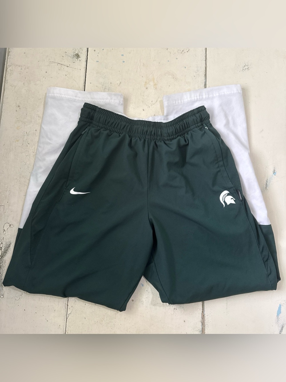 Michigan State University Spartans Nike Engineered Dri-Fit Mens Joggers - Large